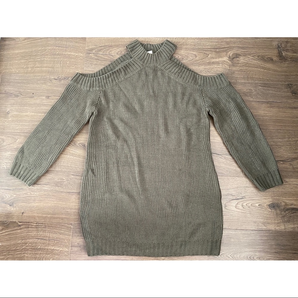 TOBI | Cold Shoulder Sweater Dress